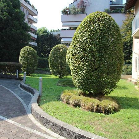 Parco Di Monza Apartment Eksteriør bilde