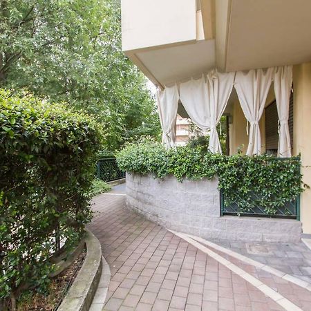 Parco Di Monza Apartment Eksteriør bilde