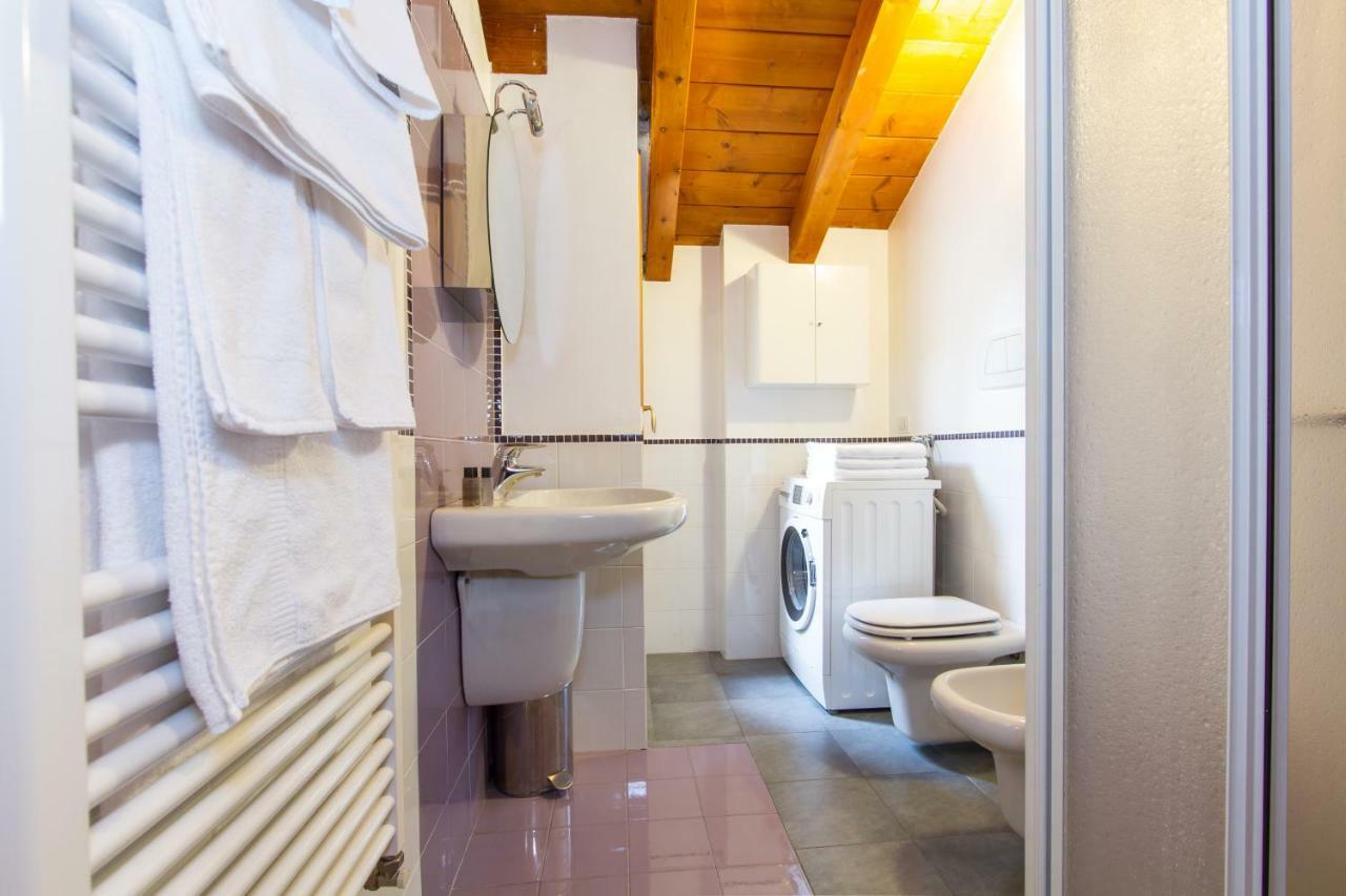 Parco Di Monza Apartment Eksteriør bilde